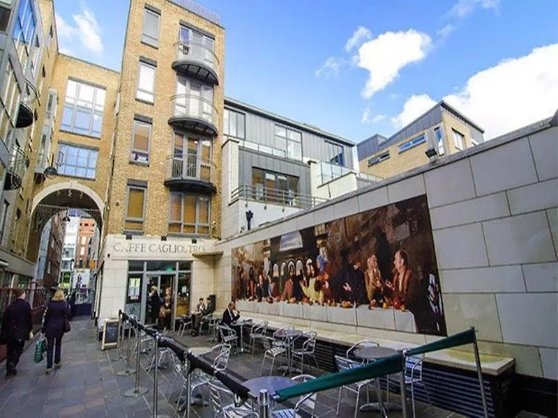아파트 Metrostays - Temple Bar 25 더블린